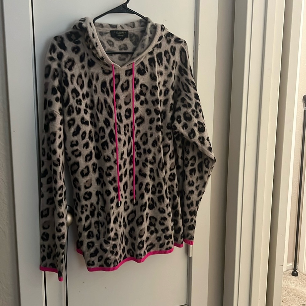 Macy’s Charter Club cheetah print hoodie cashmere sweater xl